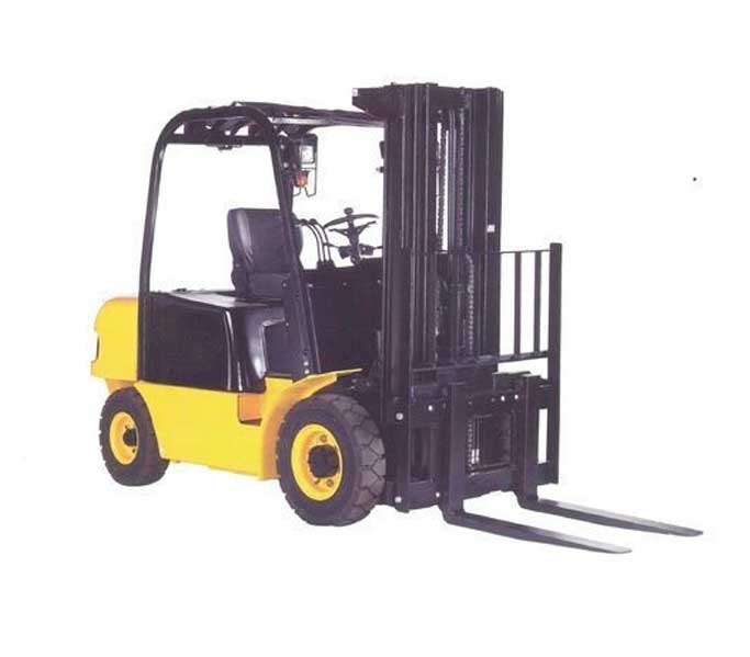 Battery Operated Forklift on Rent, Hire & Rental Services in Phaltan